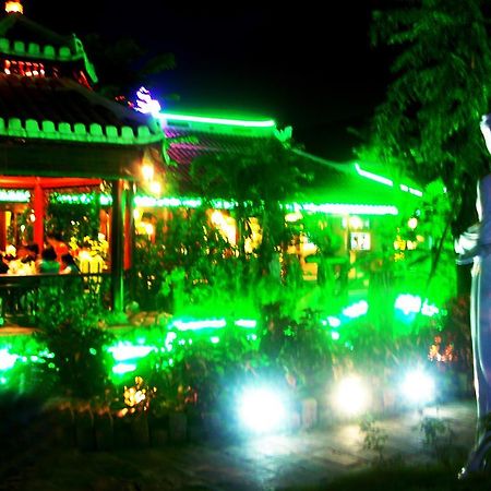 Ngoi Nha Xanh Hotel Da Nang Exterior foto