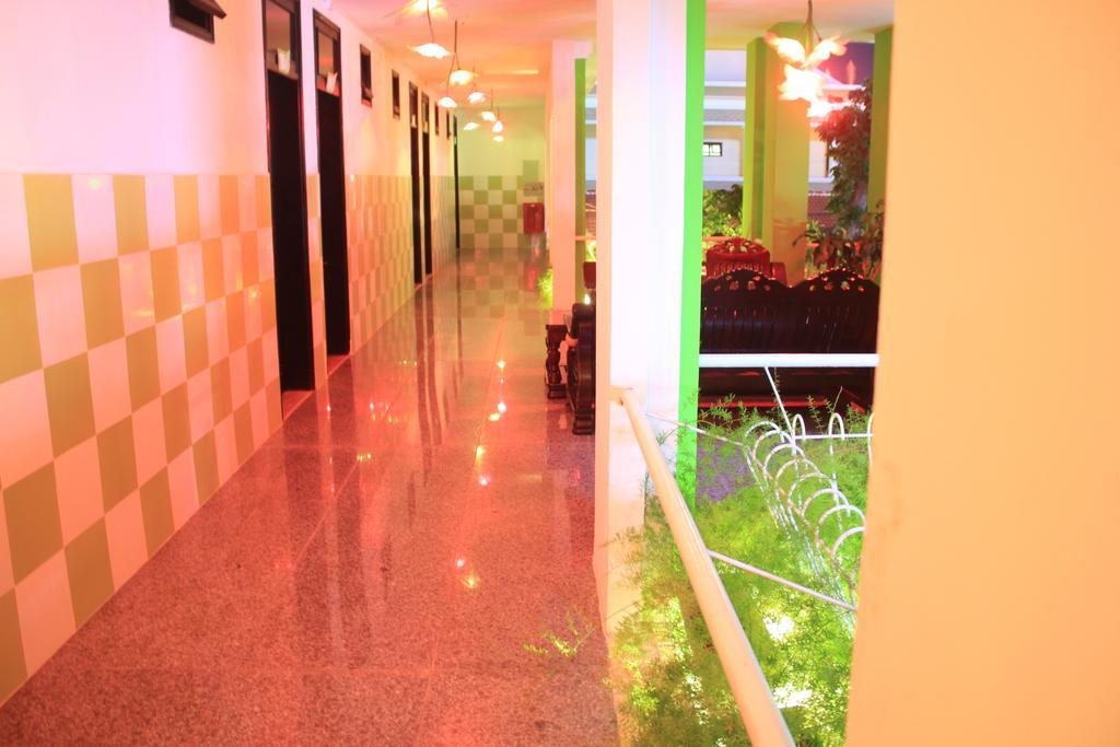 Ngoi Nha Xanh Hotel Da Nang Exterior foto