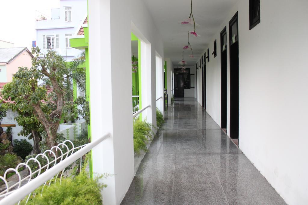 Ngoi Nha Xanh Hotel Da Nang Exterior foto