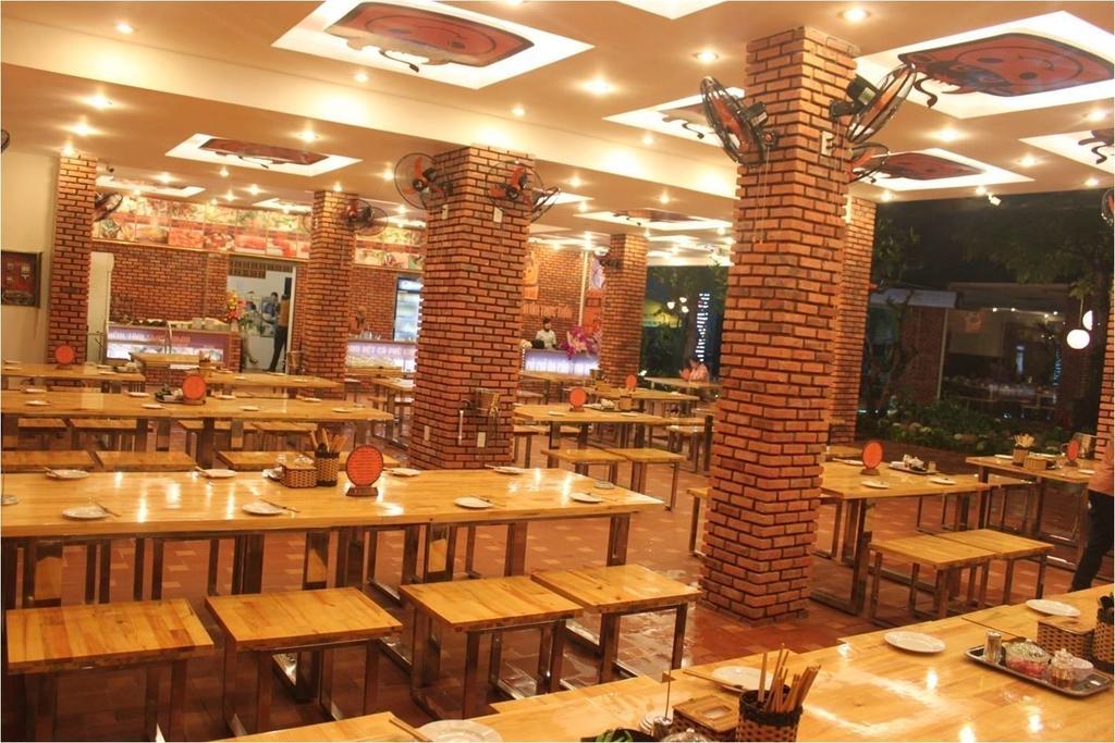 Ngoi Nha Xanh Hotel Da Nang Exterior foto